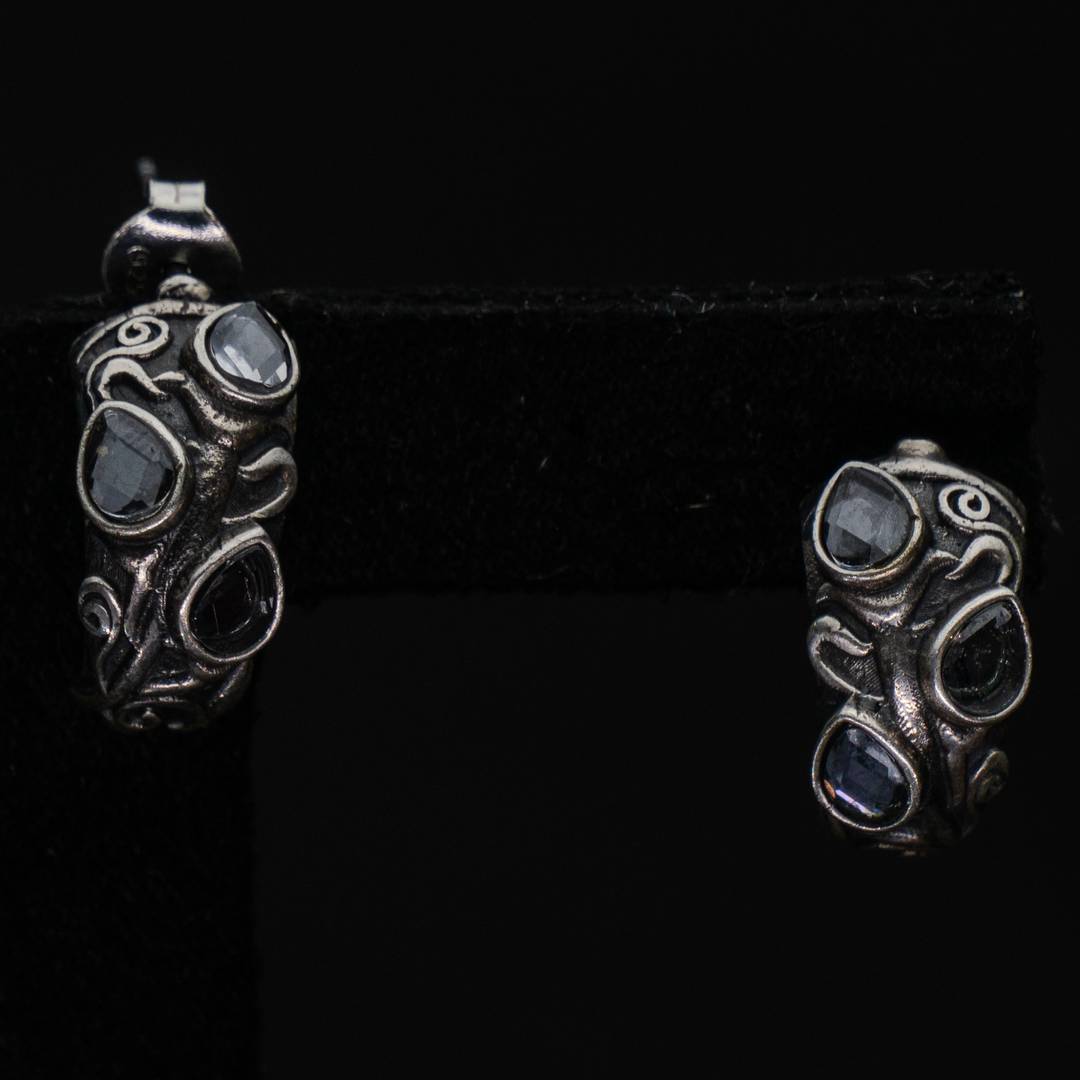 Kali Mystic Studs