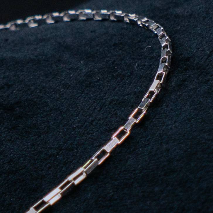 Square link Chain